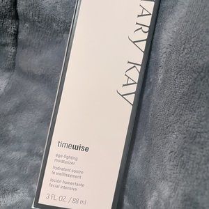 New Mary Kay age fighting moisturizer
